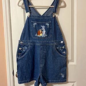 EUC Vintage Disney beauties! Lady and the Tramp embroidered overall shorts! Sz L